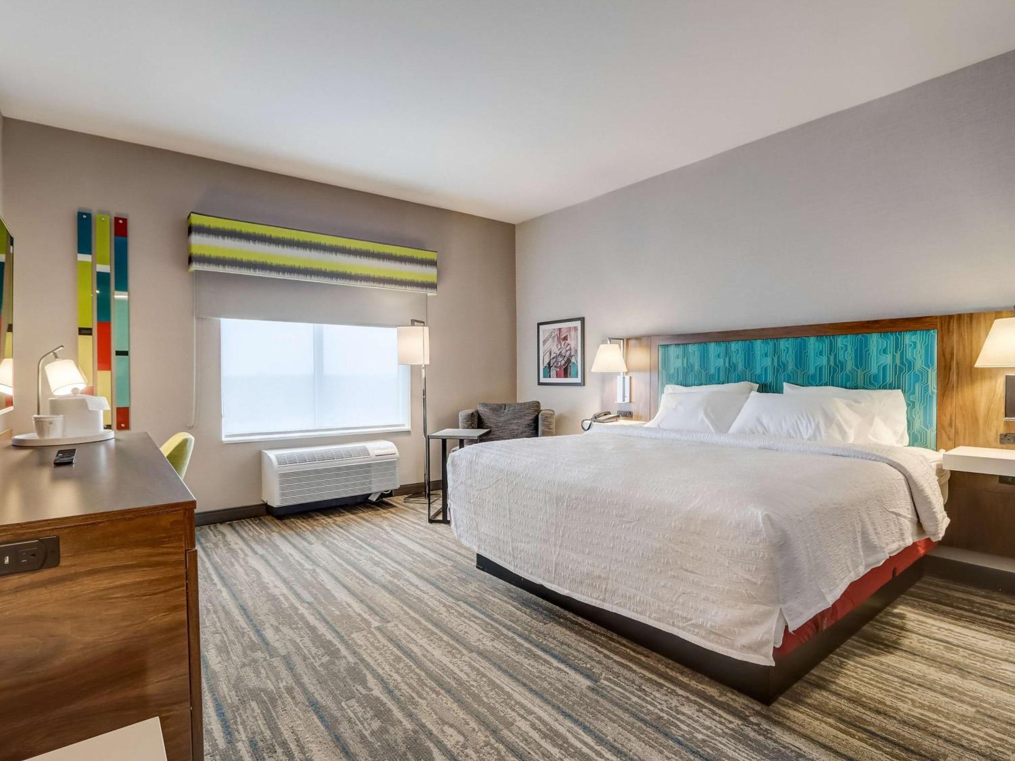 Hampton Inn & Suites Cincinnati Midtown Rookwood Exterior foto